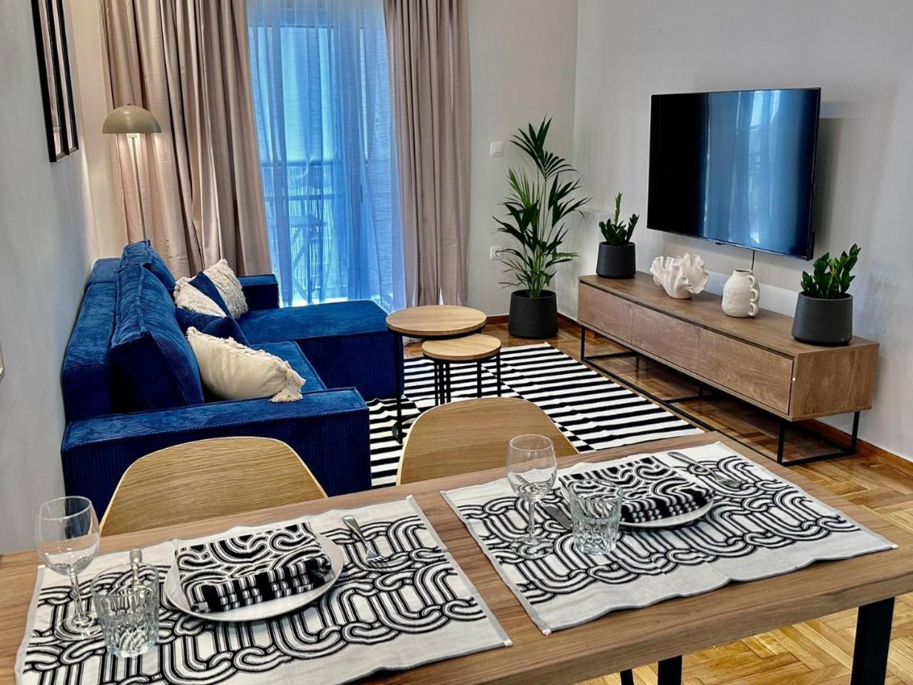 Marcus New Stylish At The Heart Of Athene