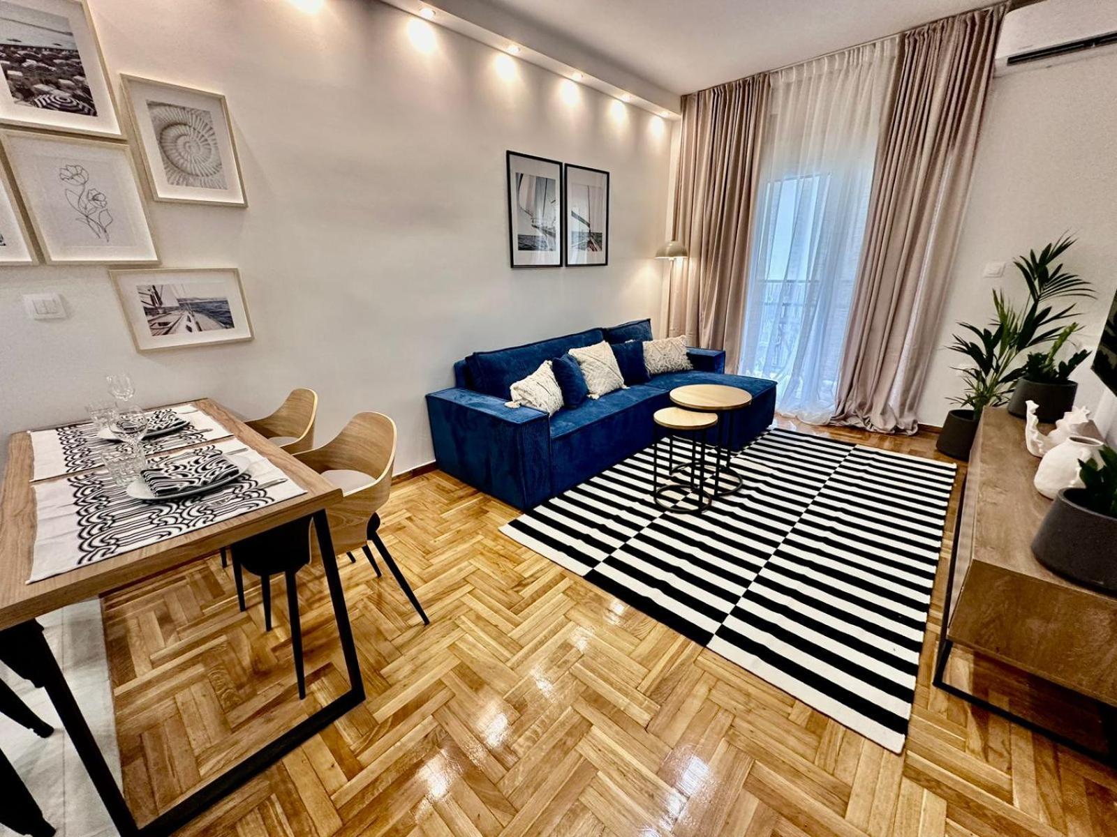 Marcus New Stylish At The Heart Of * Athene