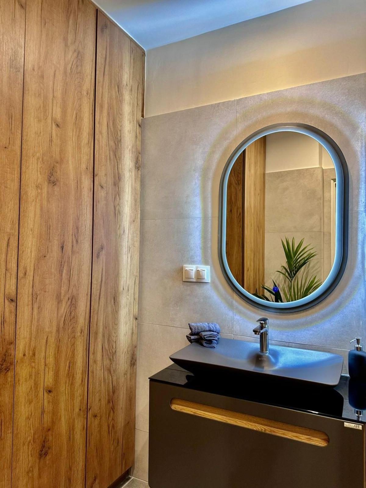 Marcus New Stylish At The Heart Of Апартаменты